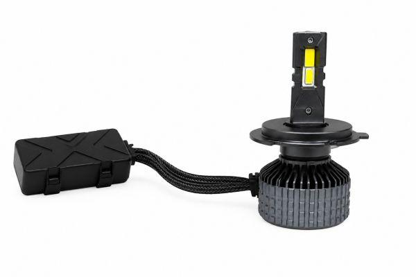 Комплект світлодіодних Led ламп Full Light A8 H4  ближнє/дальнє  Canbus 100Wat /6000K/ 18000 lumen